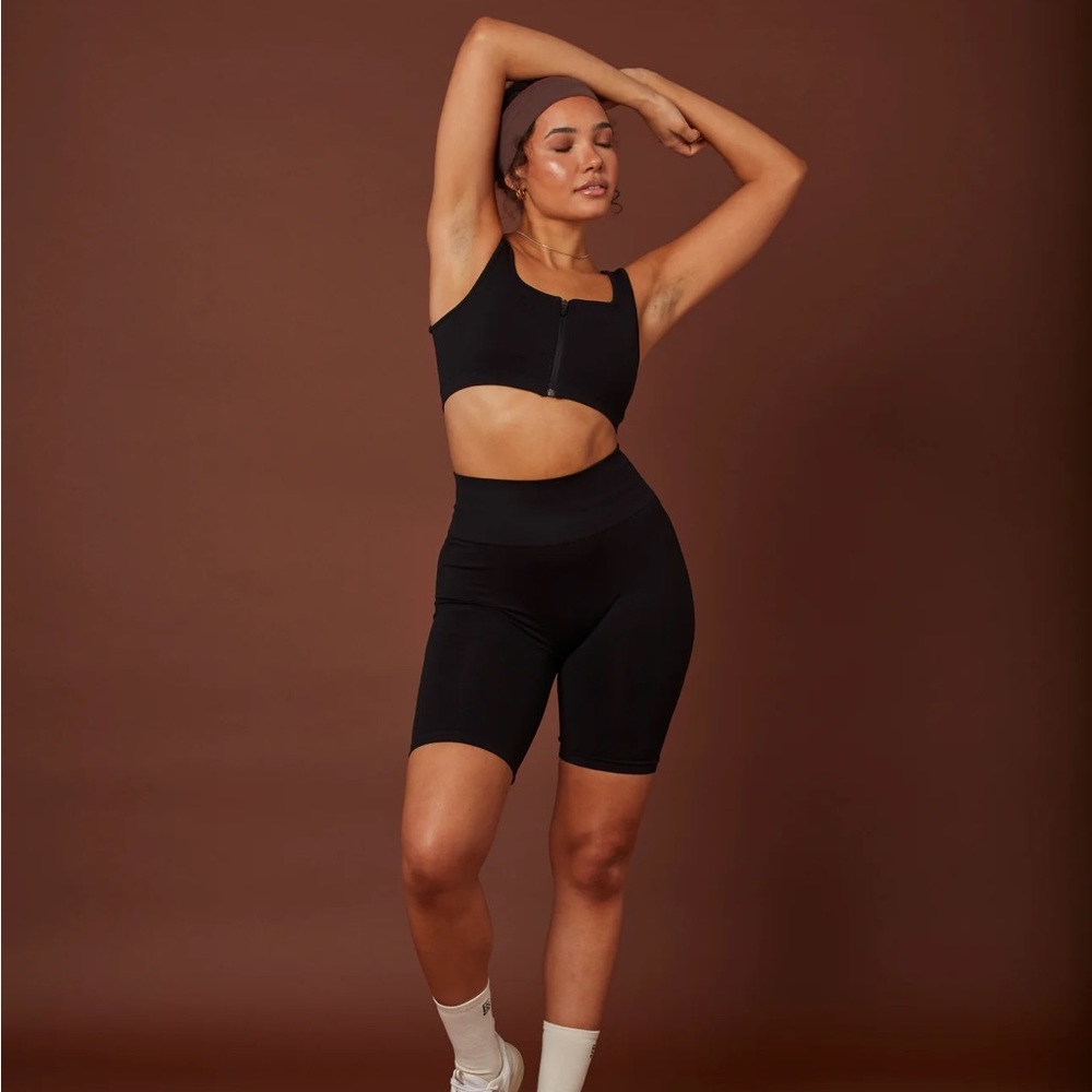 Timeless 9 inch Shorts - Tourmaline